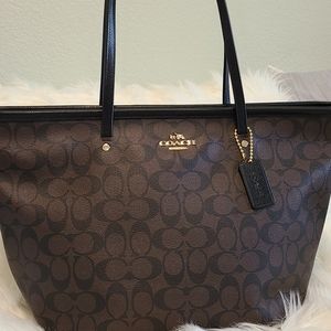 Large Leather Coach Purse